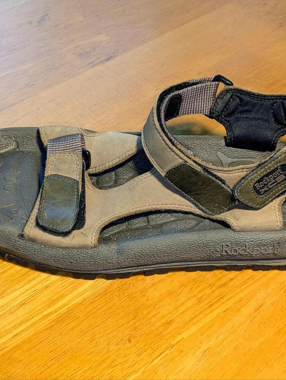 Rockport XCS Sandals Men's 10 Brown Casual Outdoor Summer Hiking Walking Strappy